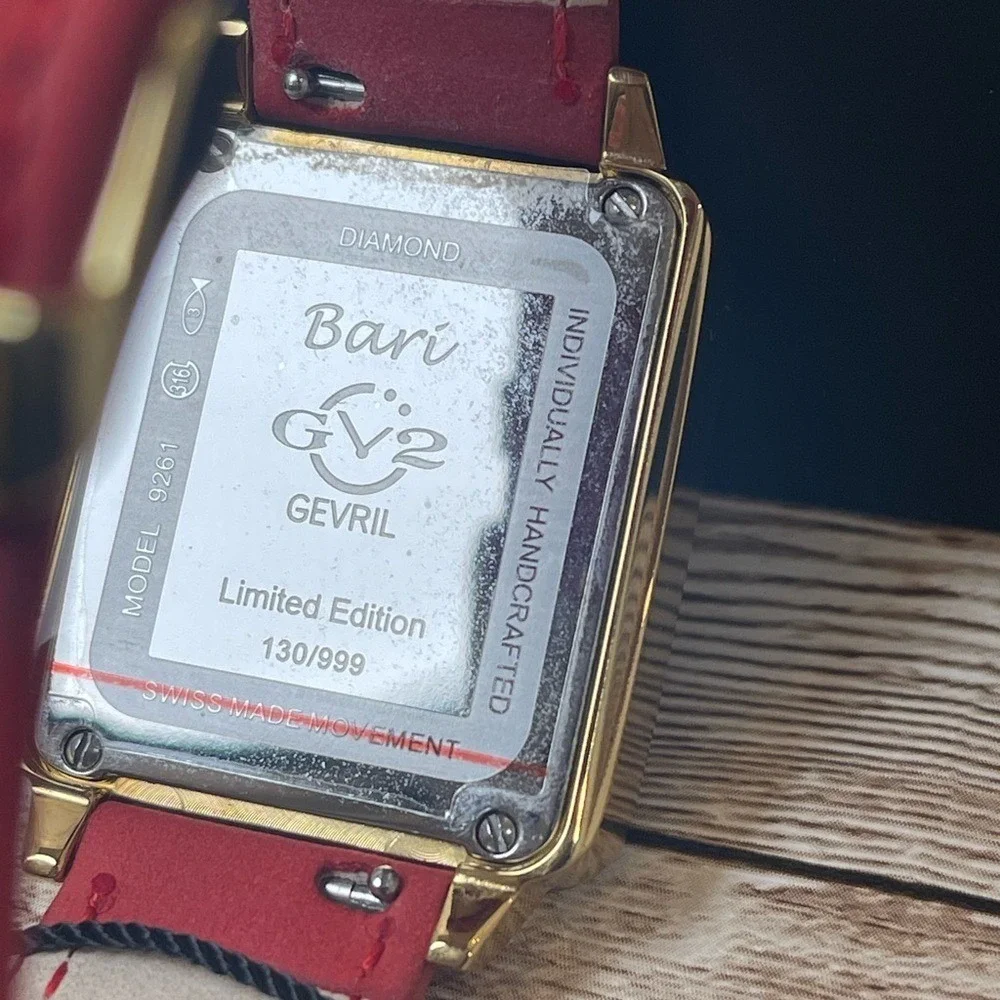Women's Bari Enamel Swiss Quartz Italian Red‎ Leather Strap Watch 34mm